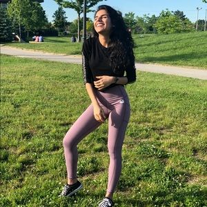 Meet your Posher, Nayab